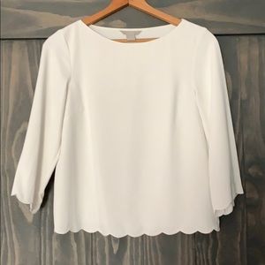 H&M Women Scallop Top. 3/4 Sleeves. Size 4.